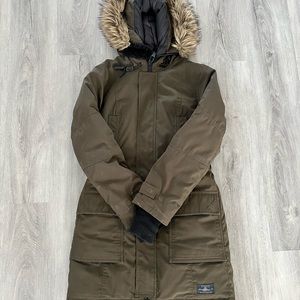 TNA Women’s Parka - Slim Fit S